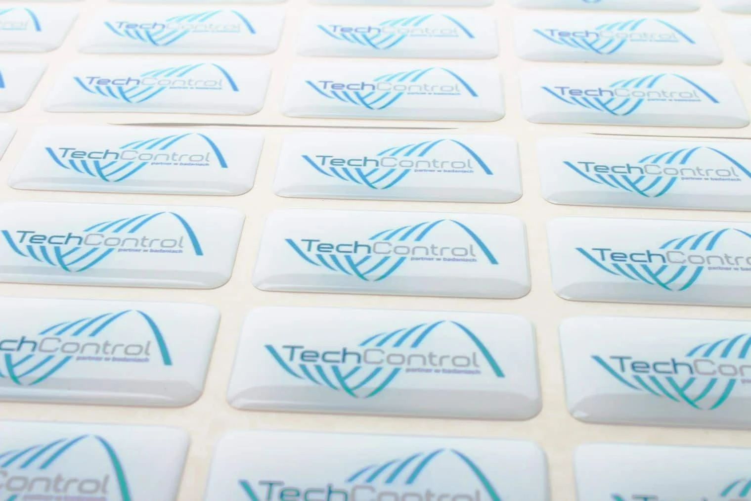 realizacja naklejki 3d dla TechControl