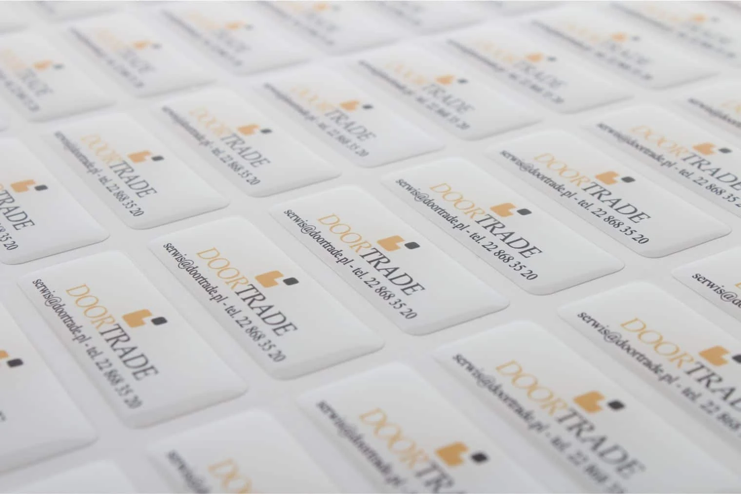 naklejki wypukłe dla DoorTrade