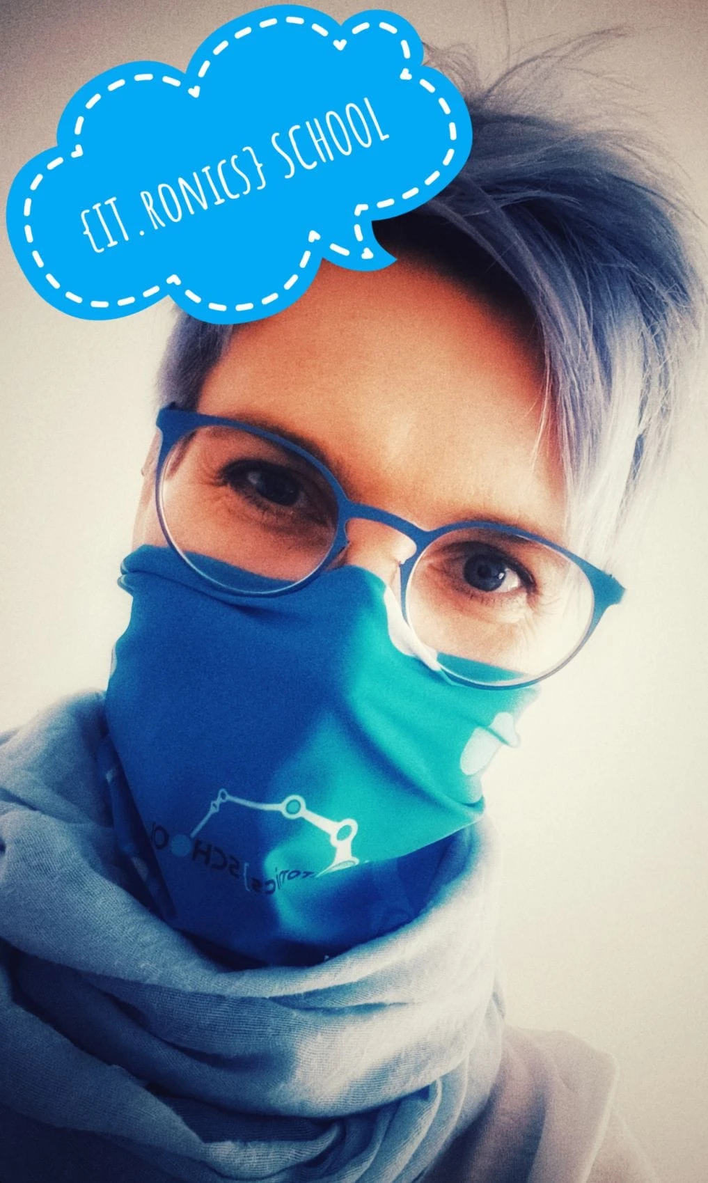 kominy dla IT.Ronics School