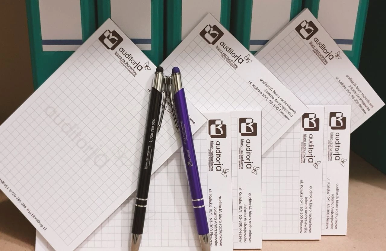 notesy i długopisy z logo auditorja