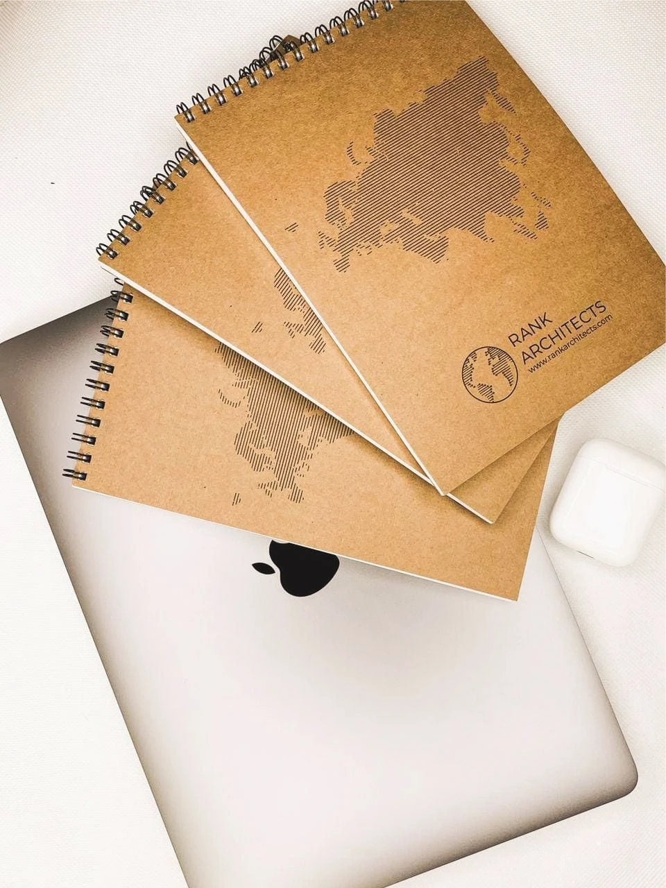 notesy ekologiczne z logo RANK Architects
