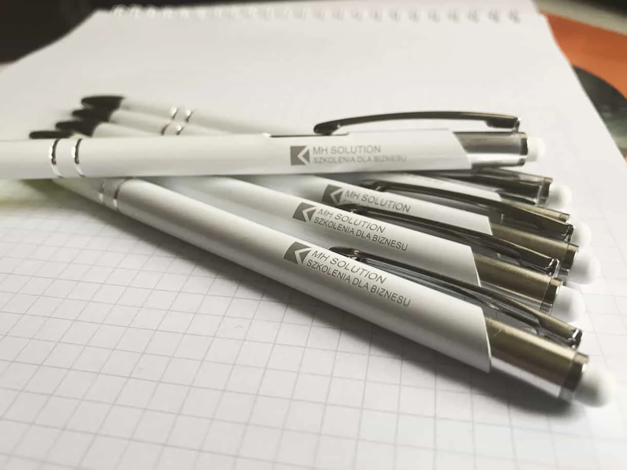 długopisy z logo MH Solution