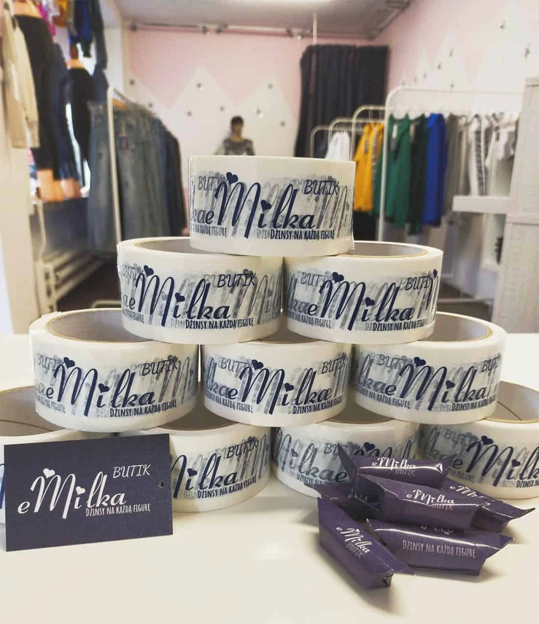 taśmy pakowe z nadrukowanym logo eMilka