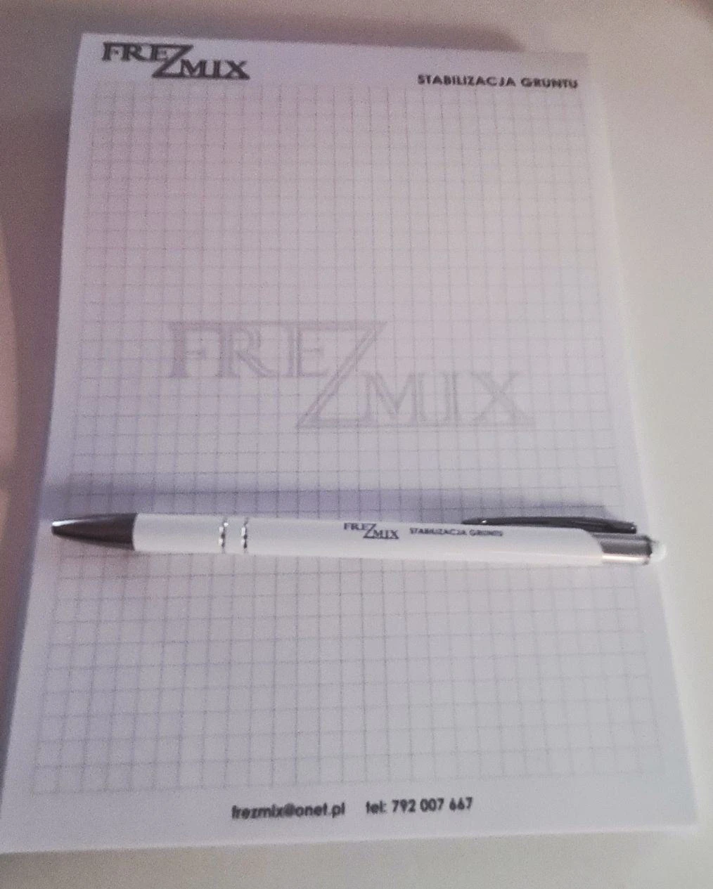 notesy i długopisy z logo Frez Mix