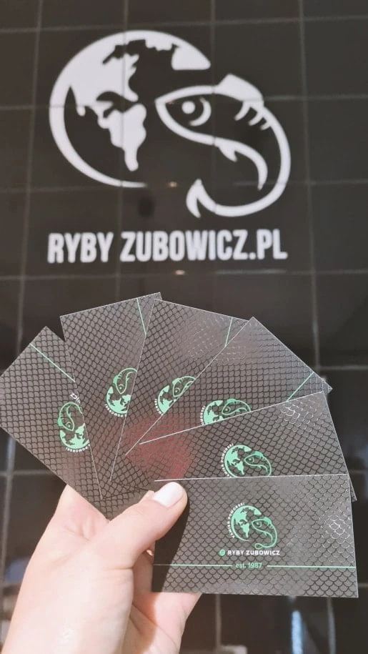 159181530_441480233754689_3769898835626219222_n-portfolio1 wizytówki z lakierem uv dla firmy Ryby Zubowicz