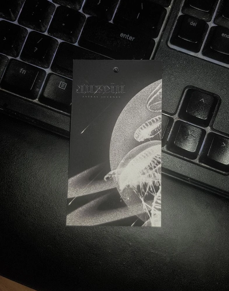 metki odzieżowe z nadrukiem