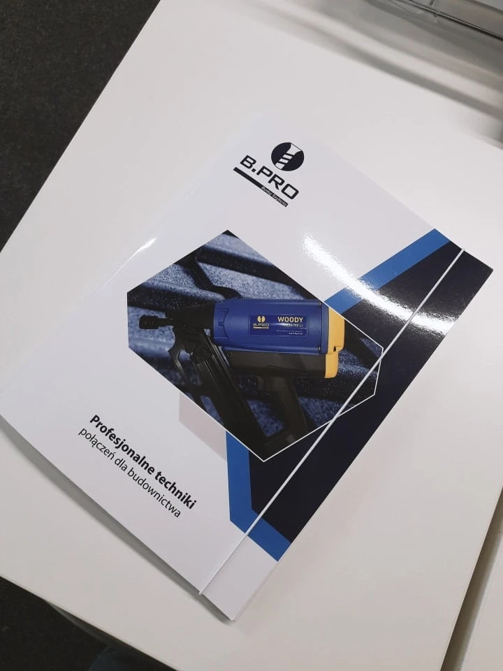 teczki firmowe z nadrukiem B.PRO