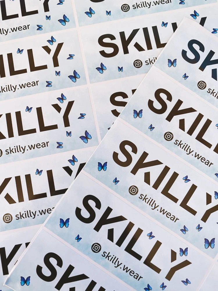 naklejki z logo Skilly