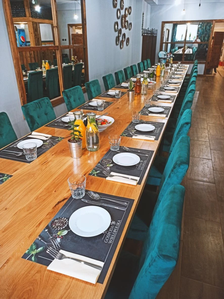 podkładki na stół w restauracji "Gospoda Wielkopolska"