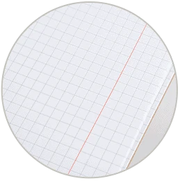 kartki w kratkę lub w linie z czerwonym marginesem