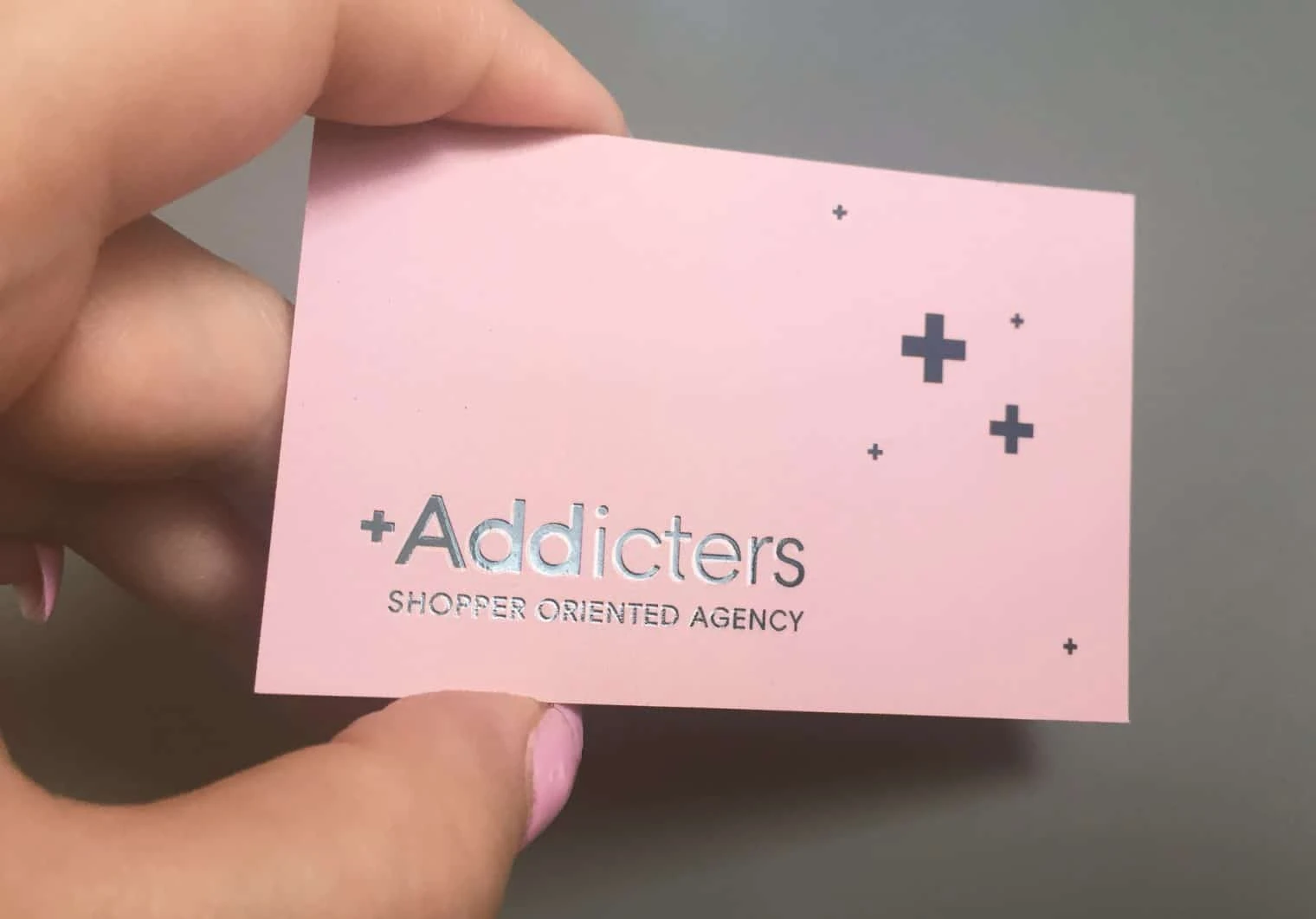 wizytówki z lakierem UV dla Addicters