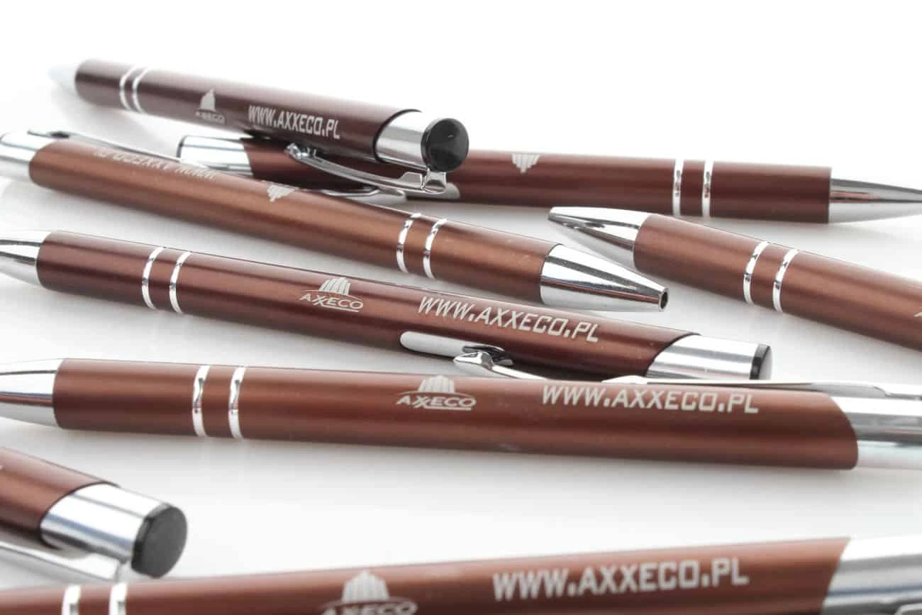 długopisy z nadrukiem dla firmy Axxeco