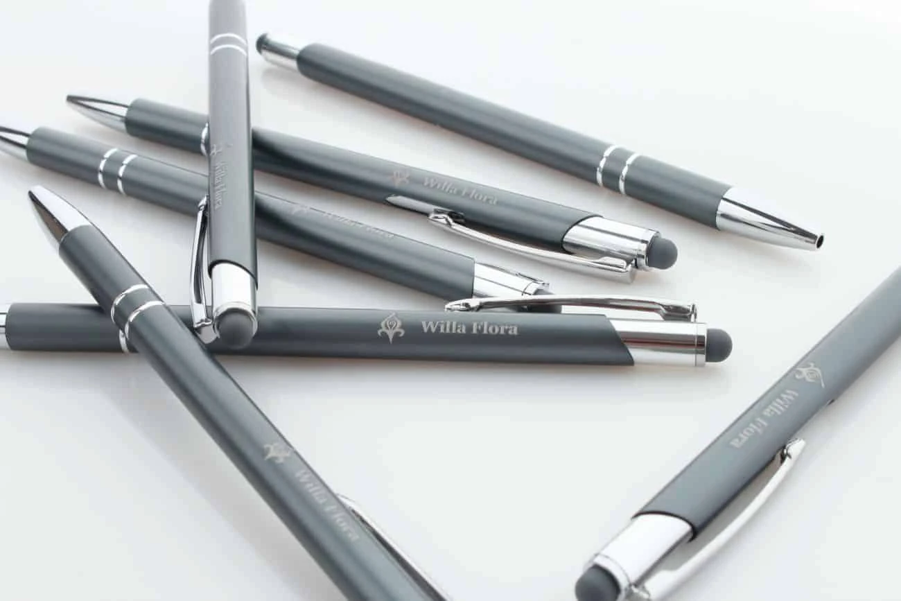 Dlugopisy_reklamowe-20-2 długopisy reklamowe z touchpenem z logo Willa Flora