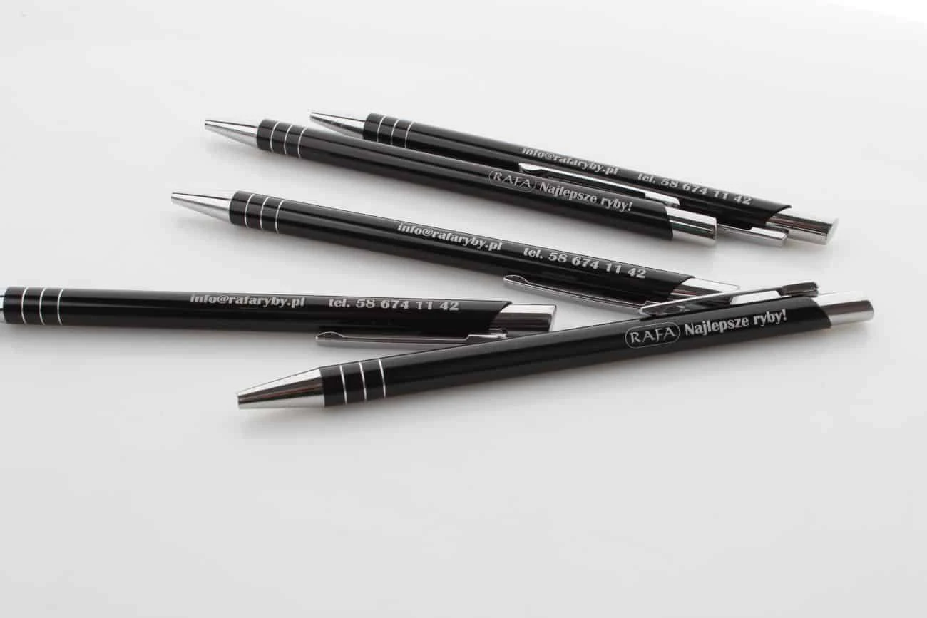 Dlugopisy_reklamowe-27-2 długopisy z grawerem dwustronnym Rafa