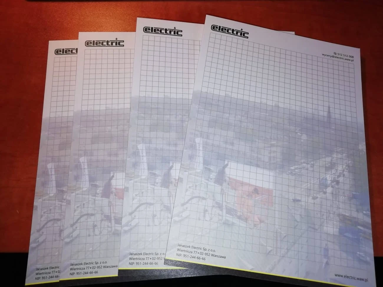 notesy reklamowe z projektem dla Janaszek Electric