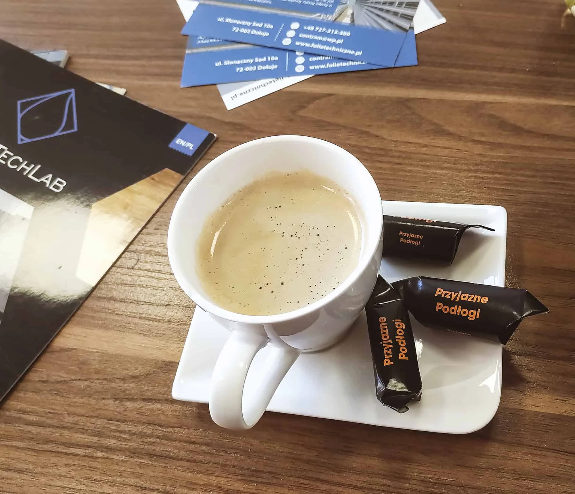 krówki reklamowe z nadrukiem "Przyjazne podłogi"