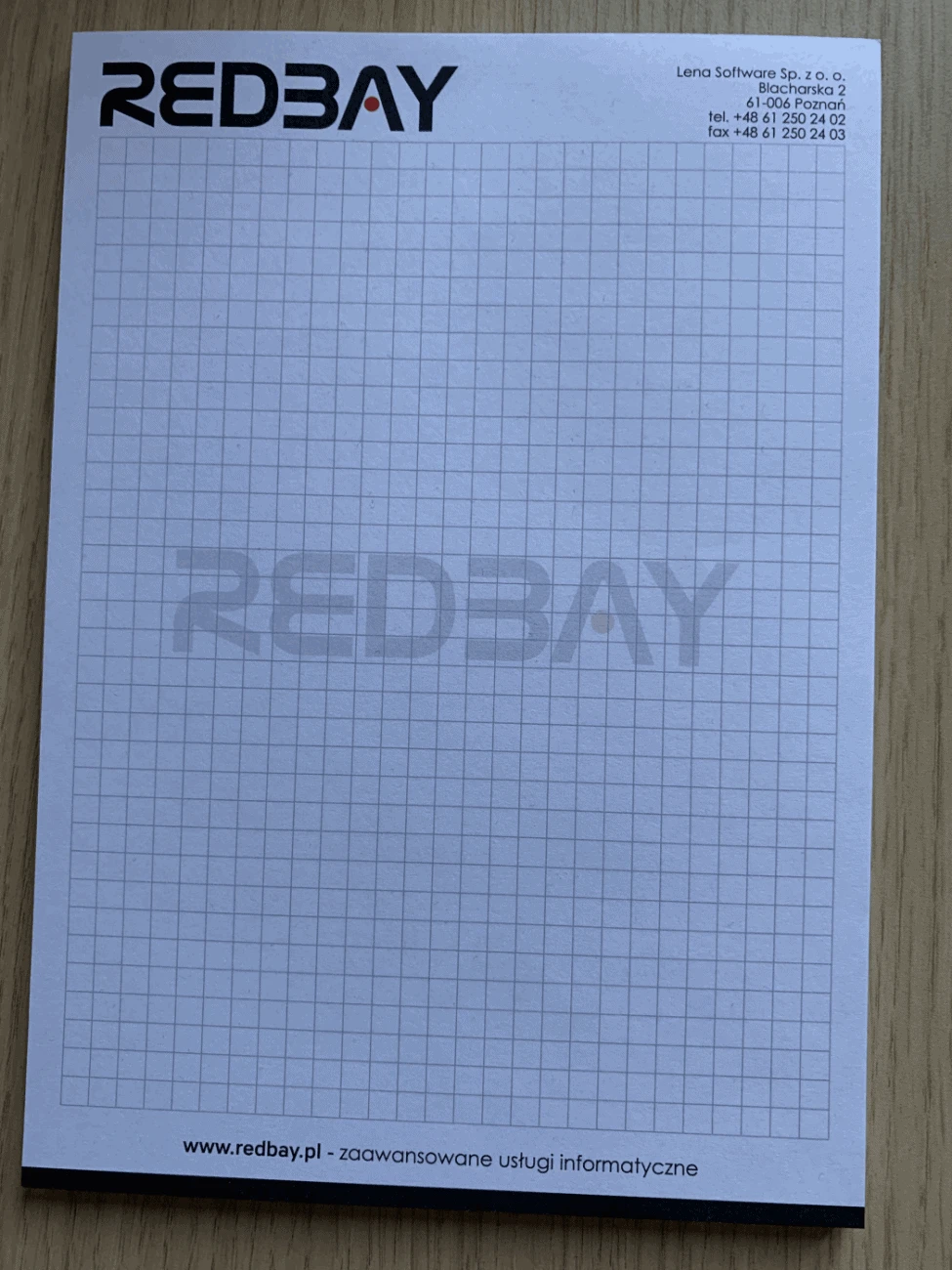 notesy z logo redbay