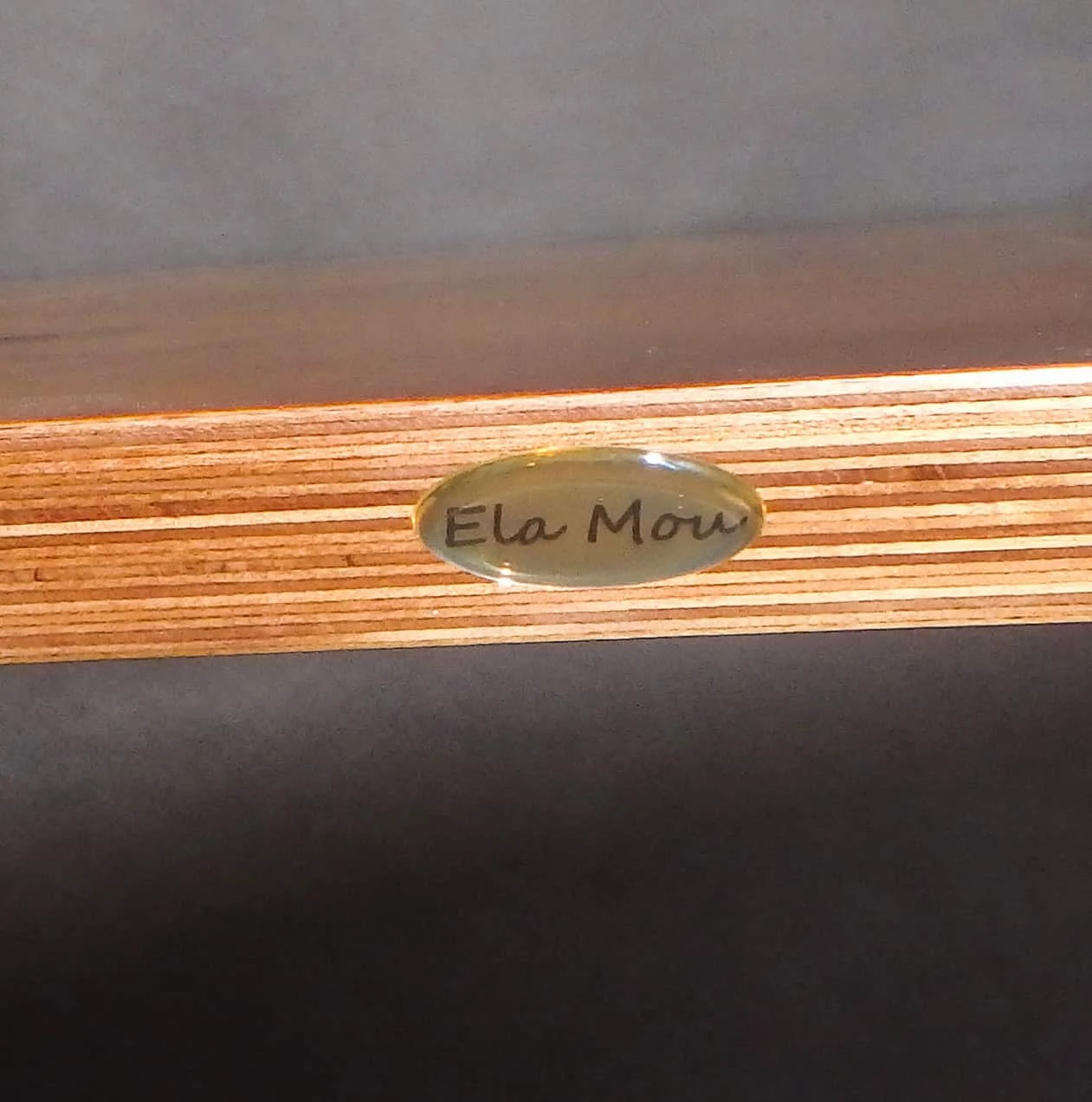naklejki wypukłe 3d złote z napisem Ela Mou