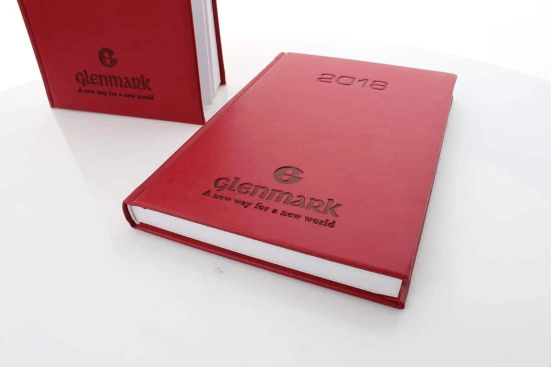 realizacja kalendarzy książkowych dla firmy Glenmark