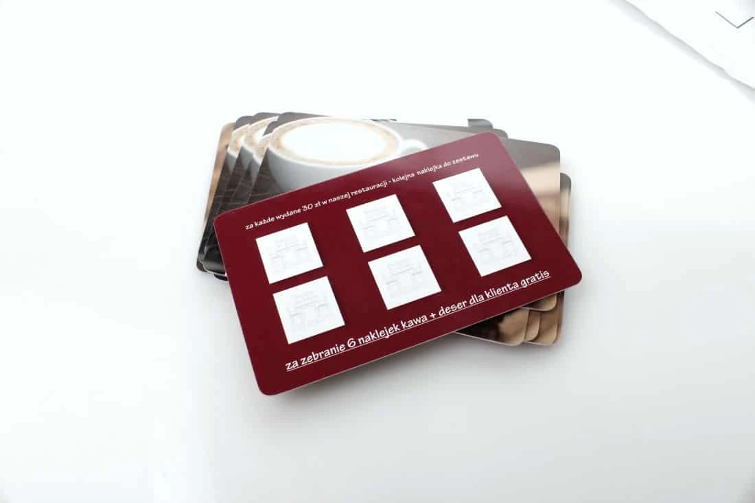realizacja kart lojalnościowych dla restauracji Podano do stołu