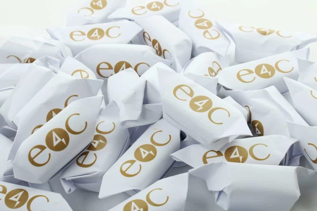 zdjęcie z realizacji na krówki reklamowe z logo eoc