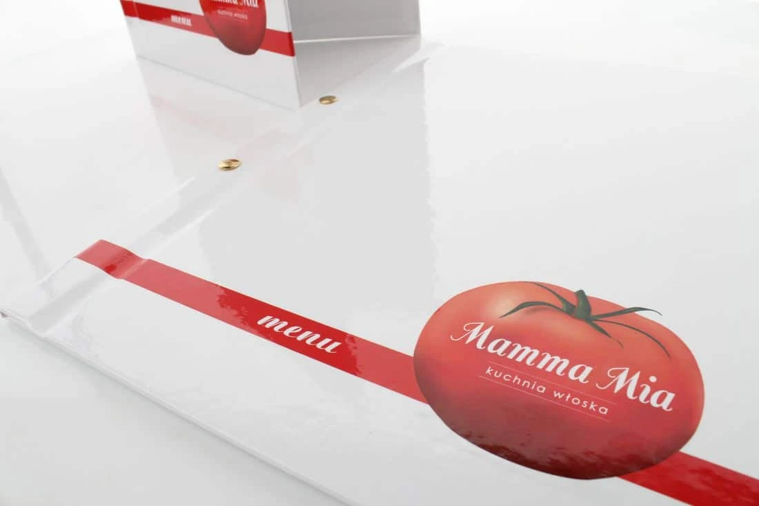 realizacja na okładki menu dla restauracji z logo Mamma Mia