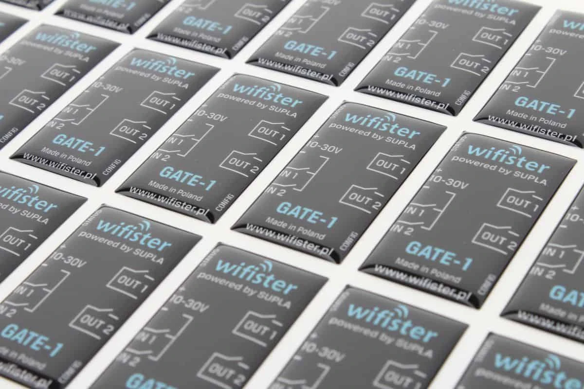 zdjęcie naklejek reklamowych 3d z logo wifister