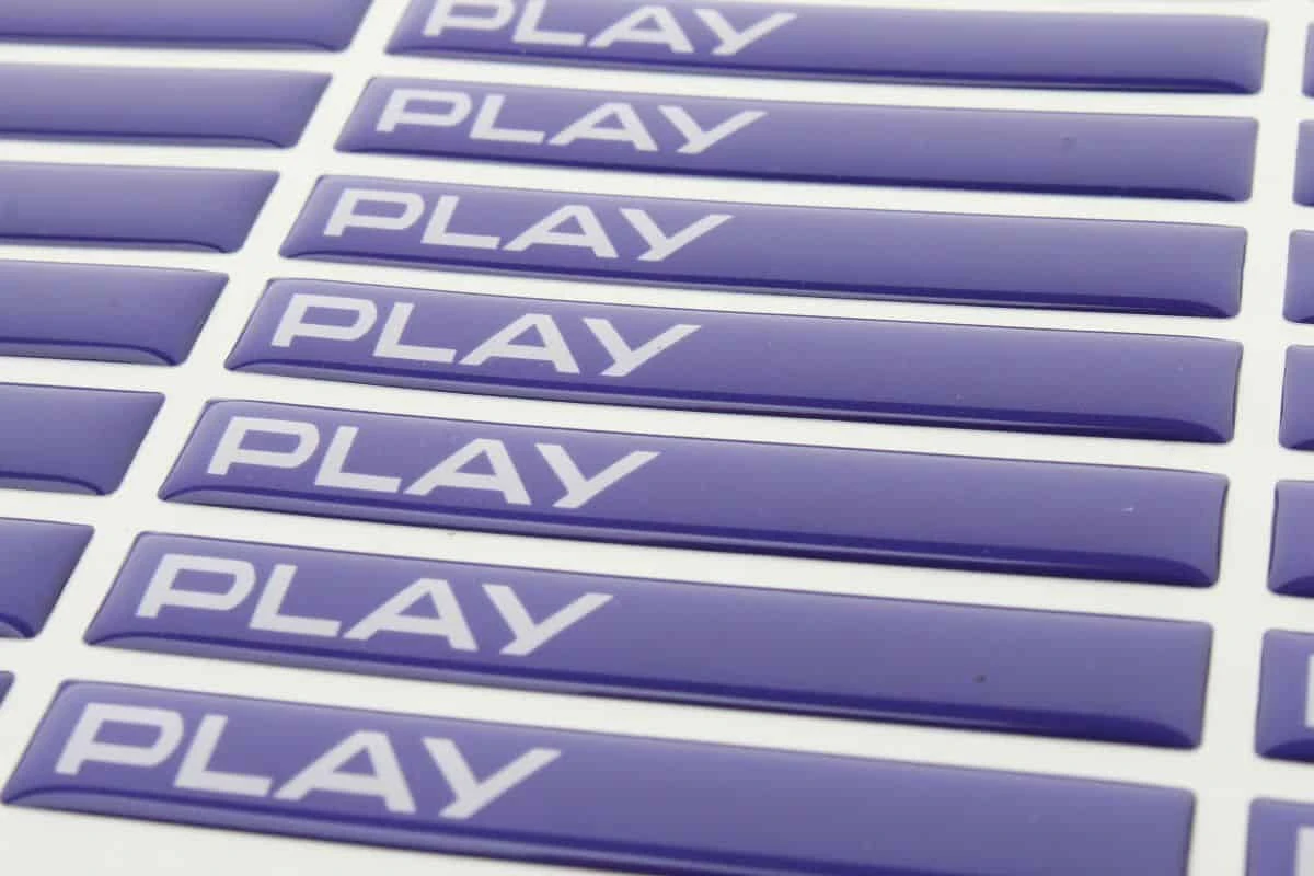 zdjęcie naklejek wypukłe z logo Play