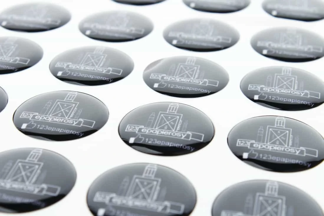 zdjęcie z realizacji naklejek wypukłych dla firmy 123 epapierosy