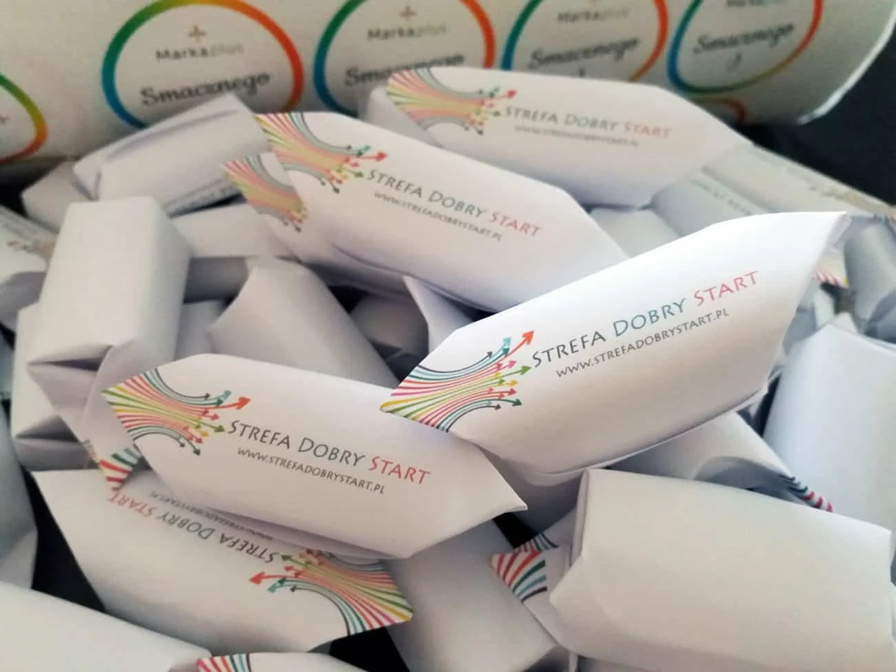 krówki z logo Strefa Dobry Start
