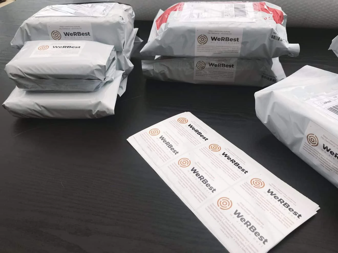 naklejki na paczki WeRBest