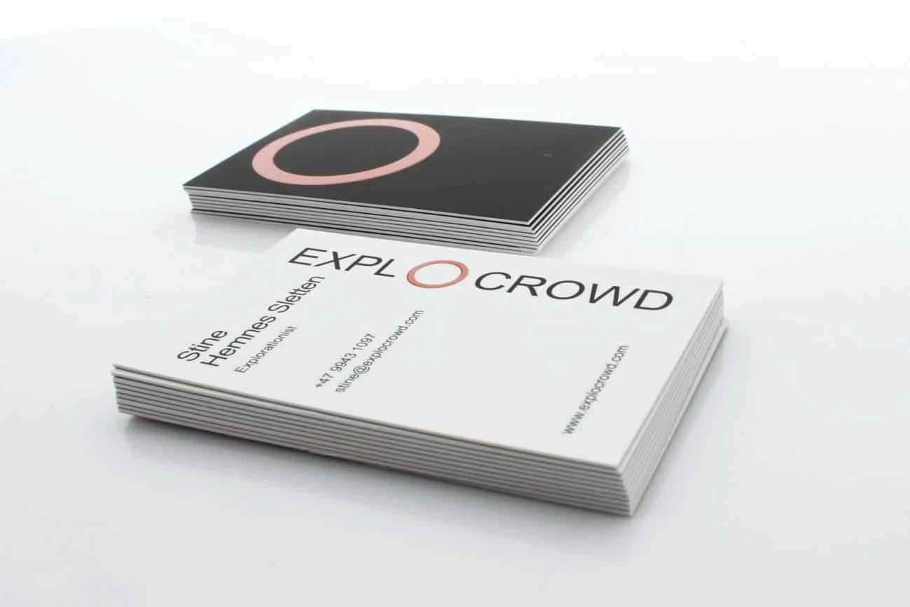 wizytówki z wypukłym lakierem UV dla firmy EXPLOCROWD