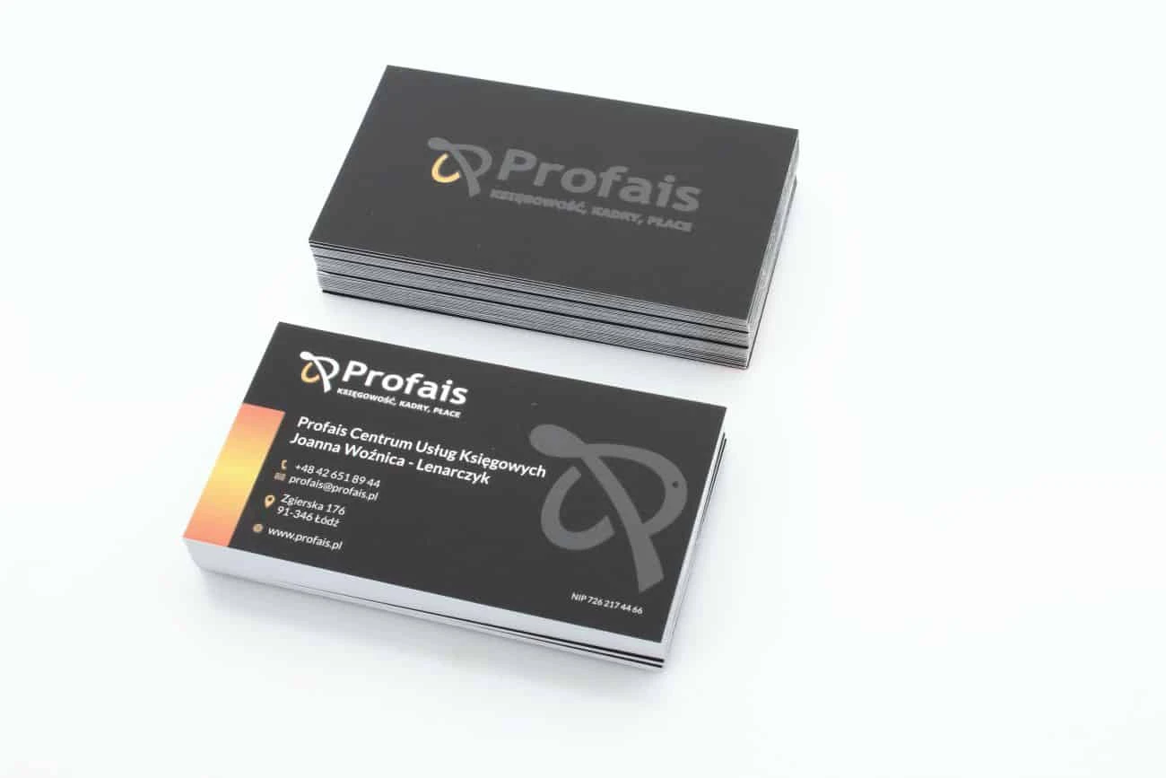 wizytówki dla Profais z folią soft touch i lakierem UV