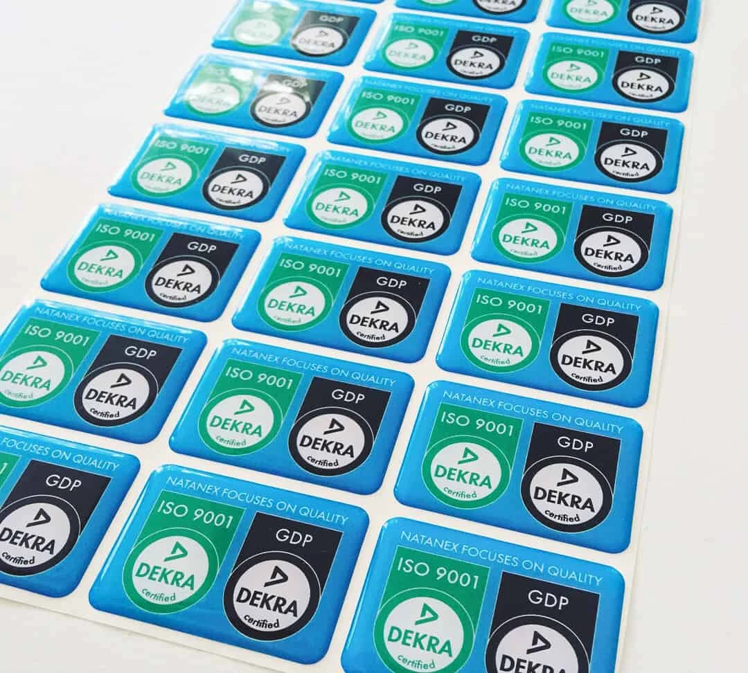 naklejki wypukłe z indywidualnym nadrukiem